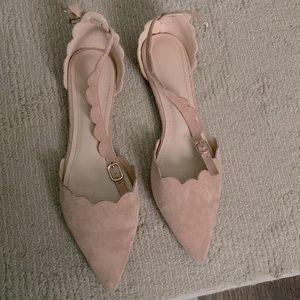 Scalloped flats with straps